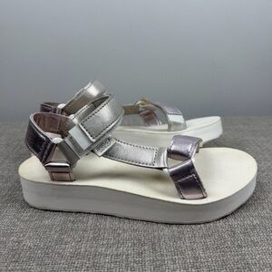 Women's Teva Midform Universal Shimmer Sandal White Metallic Pearl Multi Size 7